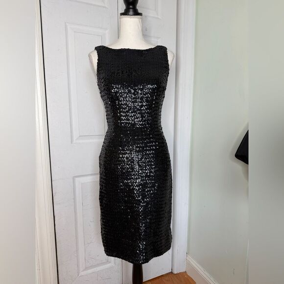 parade Dresses & Skirts - 1960s/50s Marilyn Monroe Style Sequin Structured Black Sheath Evening Dress